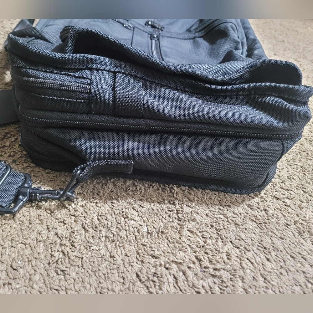 TUMI ALPHA BALLISTIC BAG EXPANDABLE ORGANIZER LAPTOP BRIEF MESSENGER WITH STRAP - Picture 15 of 16